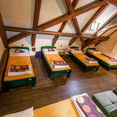 99 Чески-Крумлов